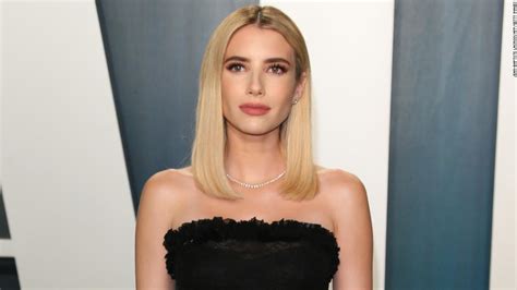 Emma Roberts Blocked Her Mother On Instagram After She Leaked。